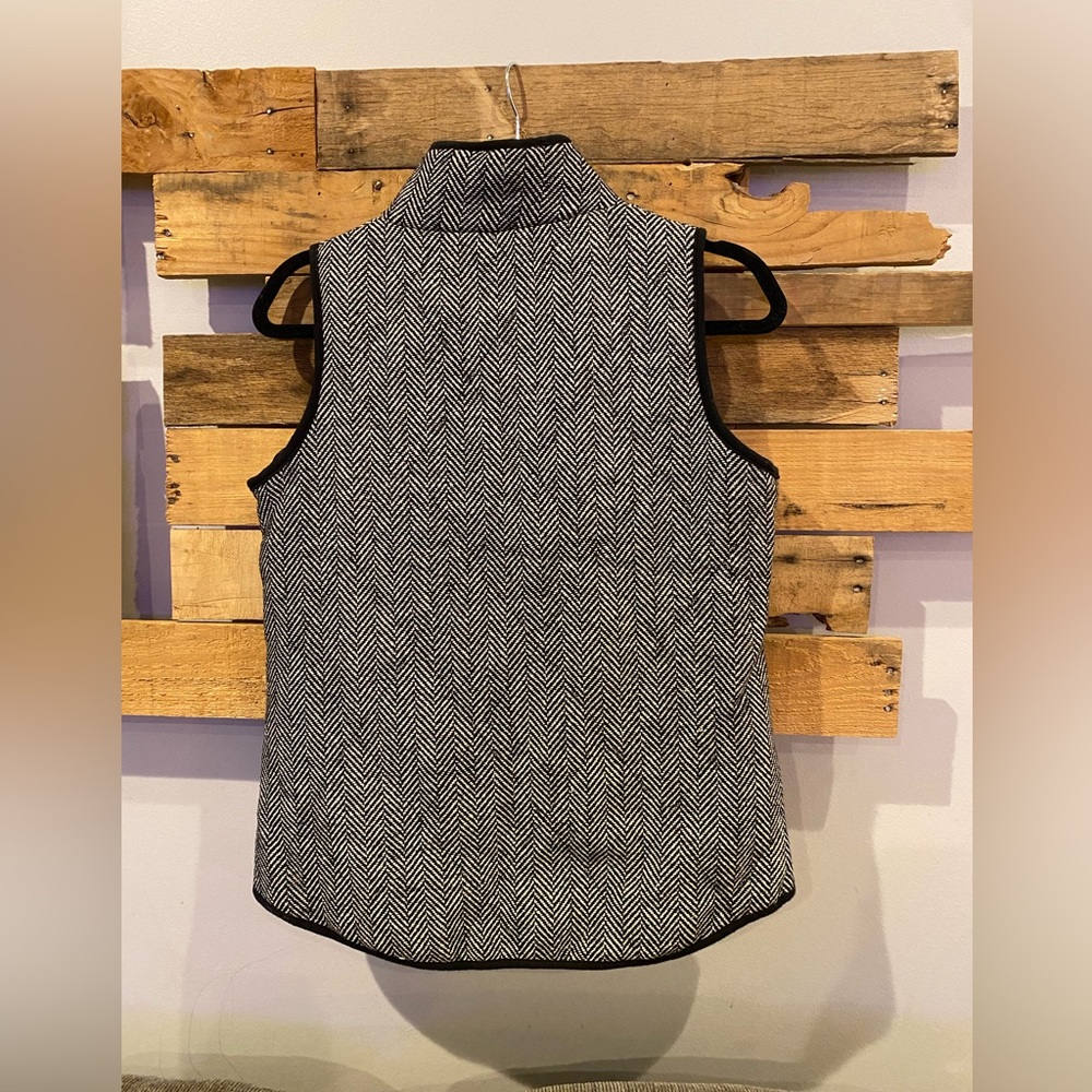 Small vest - Picture 2 of 2